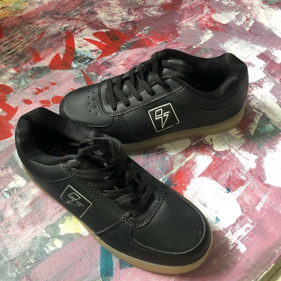 Light up rave sneakers (dual charger included) - Picture 4 of 6